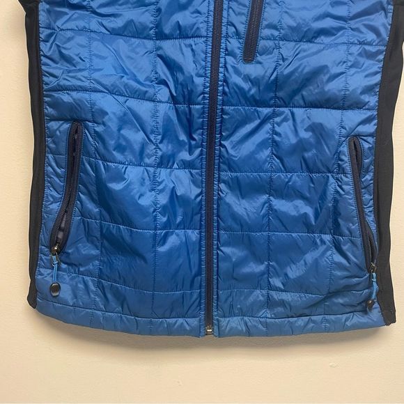 L.L. Bean Full Zip Blue Puffer Vest Size Small - Picture 6 of 6